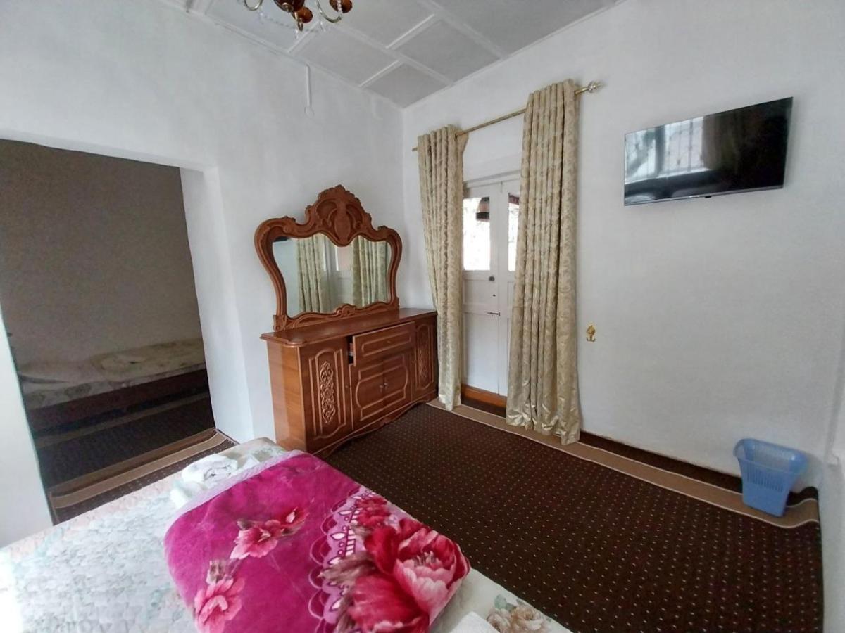 Fayz Guest House ซามาร์คันด์ ห้อง รูปภาพ